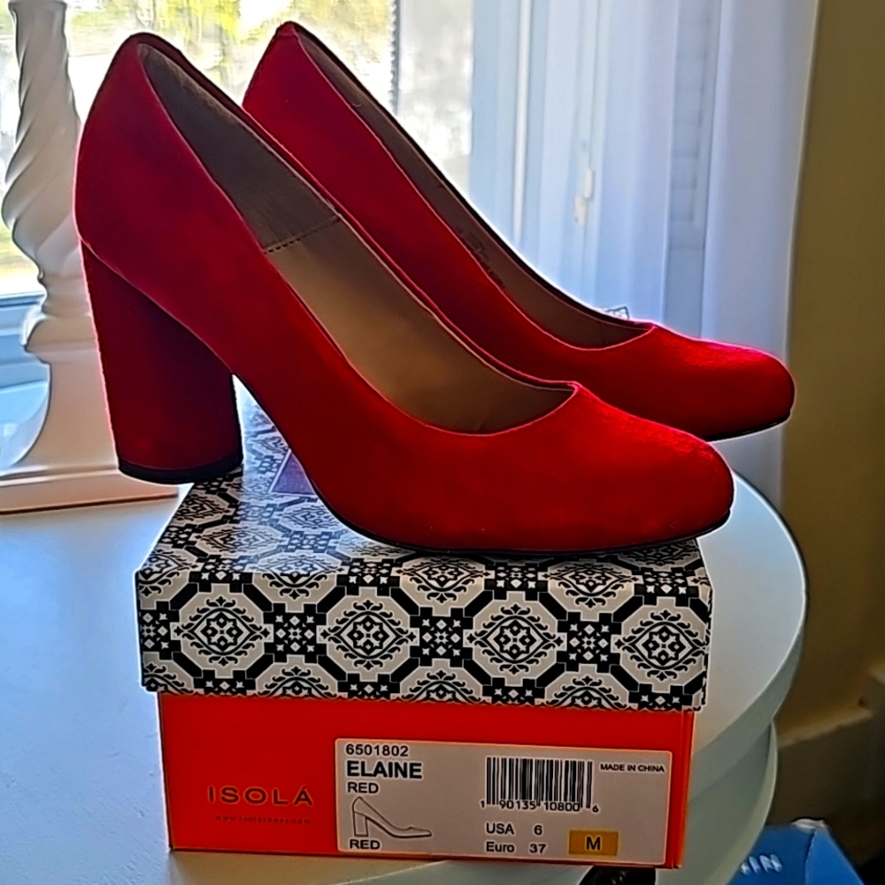 Isola red suede leather pumps sz 6